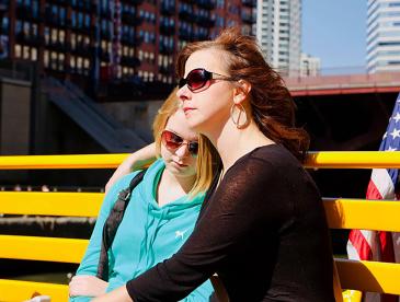 Kari Rhinehart with her daughter Emma, who died of a rare form of brain cancer in 2014